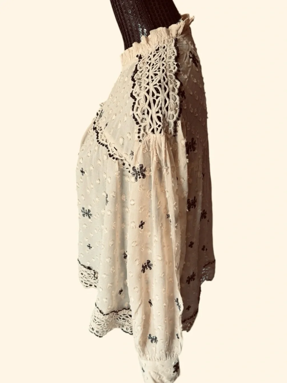 ZARA Vintage-Inspired Cream Embroidered Blouse